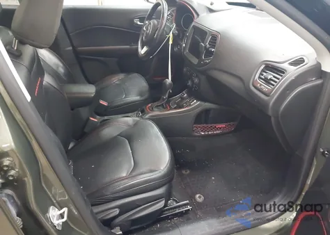 2018 Jeep Compass Trailhawk 4X4 from USA, damaged, VIN 3C4NJDDB7JT264276